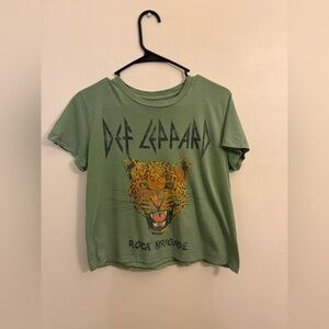 Def Leppard Graphic T-Shirt